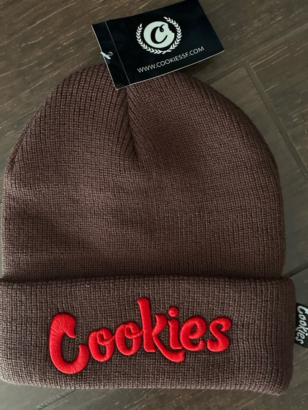 NWT. Brown & Red Cookies beanie.